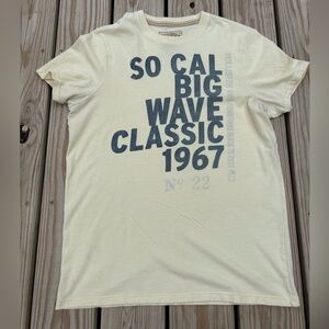 Y2k Hollister Logo So Cal T Shirt  Size CL Short Sleeve Yellow California Surfer